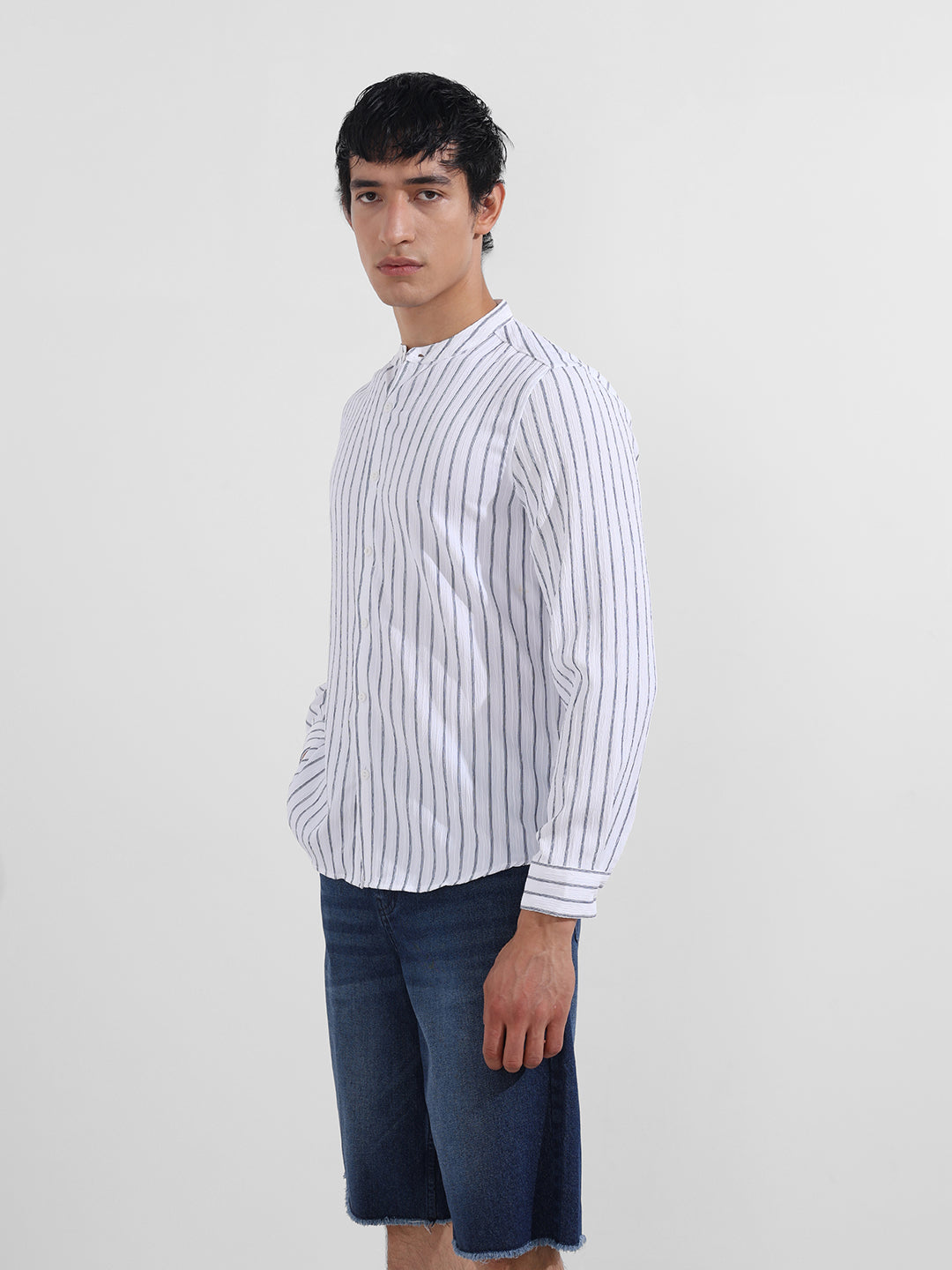 Men's Blue Regular Fit Striped Casual Shirt