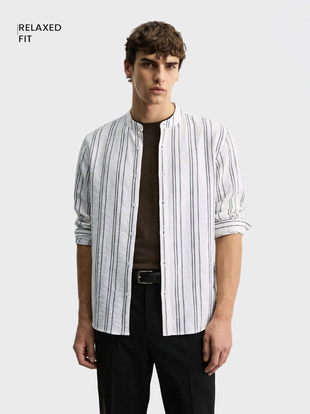 Men's White Relaxed Fit Vertical Stripes Resort Wear Shirt