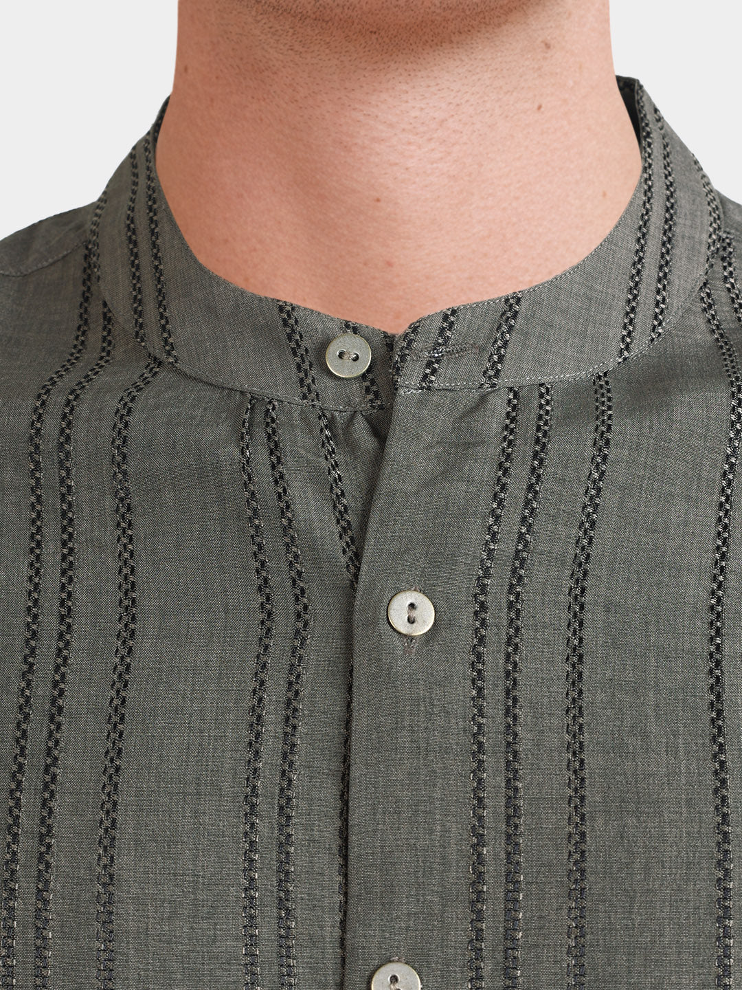 Men's Green Relaxed Fit Vertical Stripes Resort Wear Shirt
