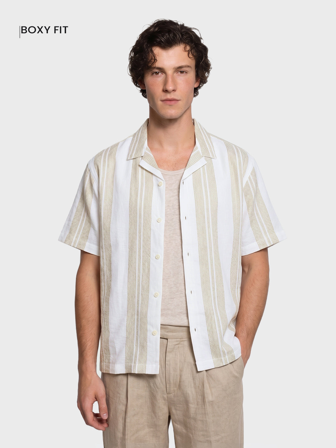 Men's Green Relaxed Fit Striped Resort Wear Shirt
