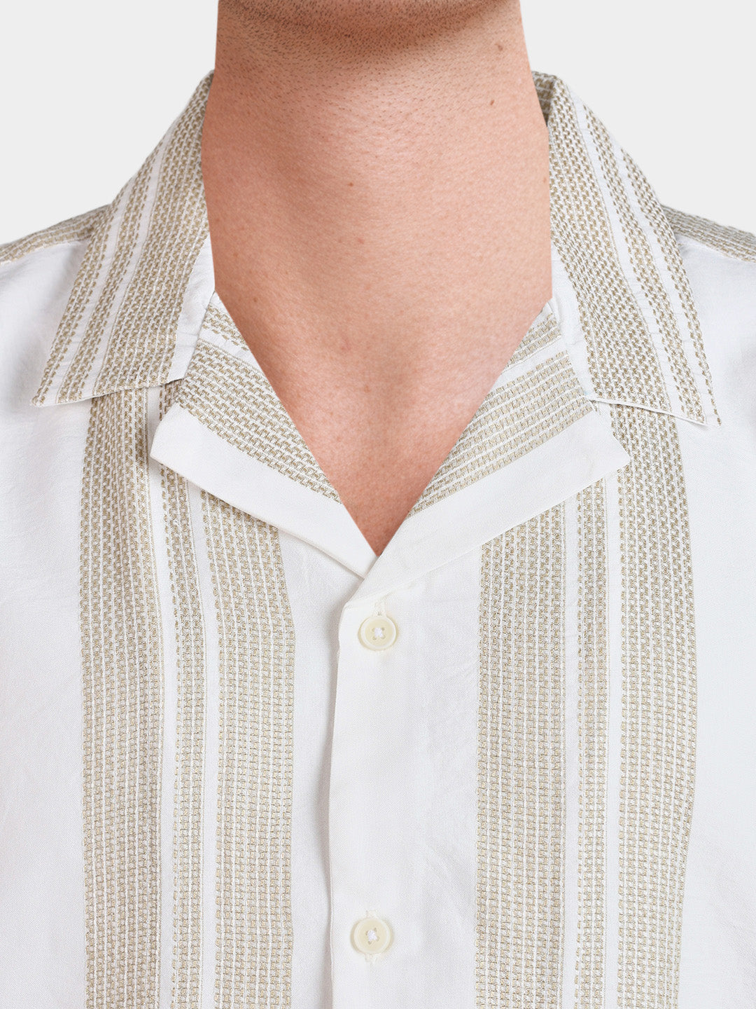 Men's Green Relaxed Fit Striped Resort Wear Shirt
