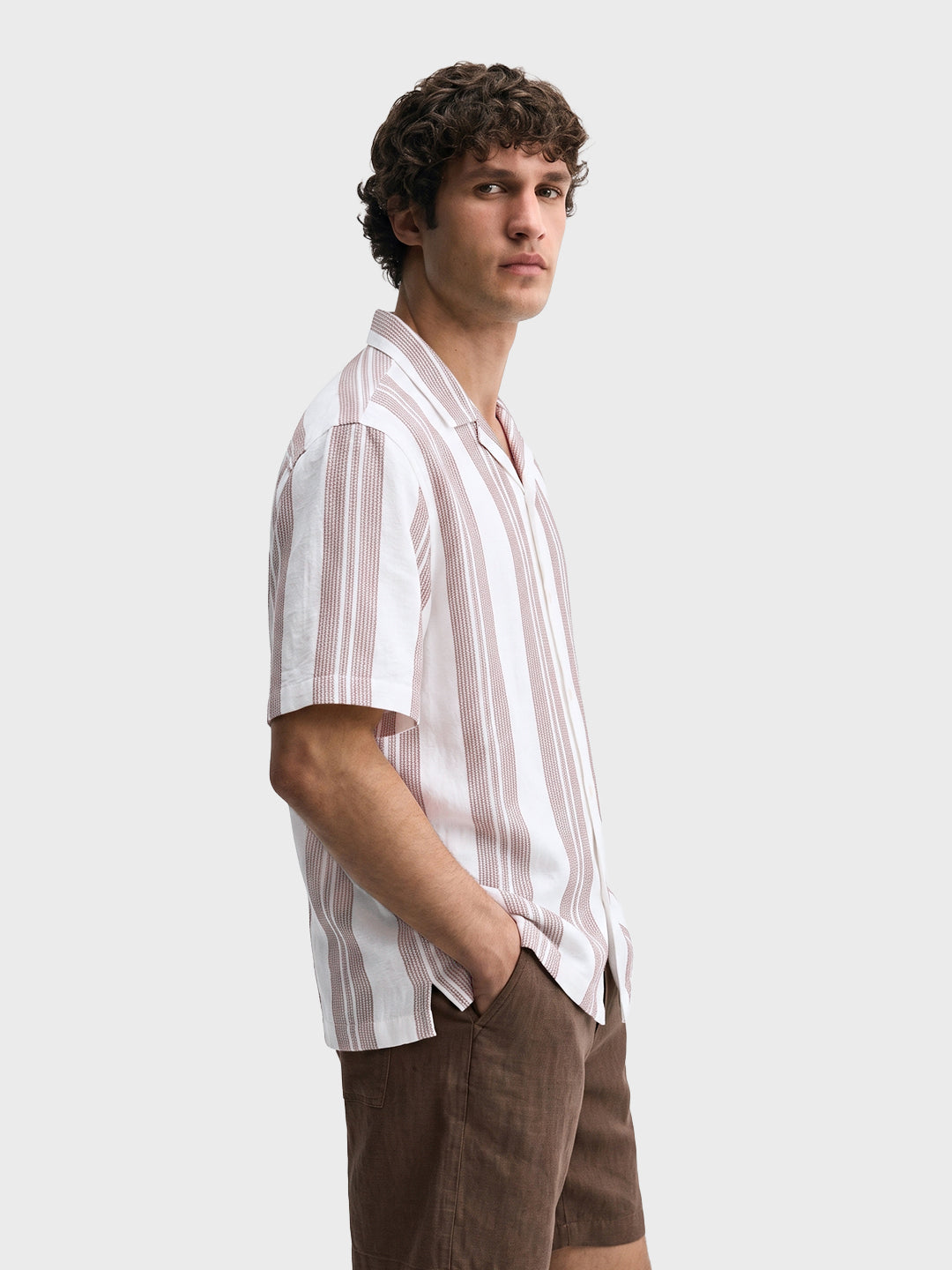 Men's Peach Boxy Fit Striped Resort Wear Shirt