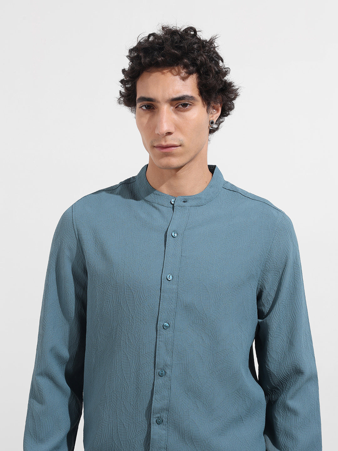 Men's Blue Regular Fit Textured Resort Wear Shirt