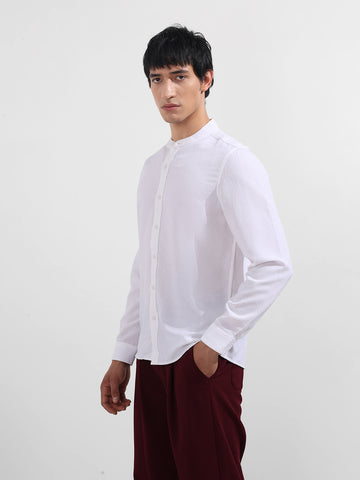 Men's White Regular Fit Textured Resort Wear Shirt