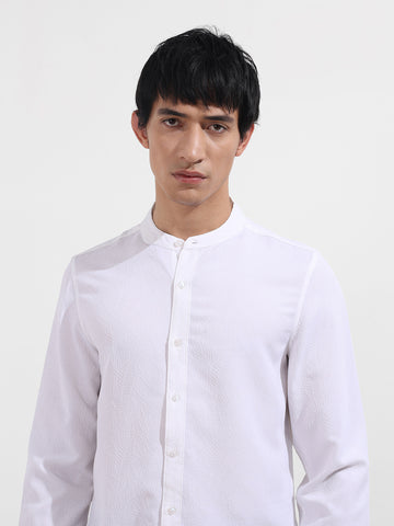Men's White Regular Fit Textured Resort Wear Shirt