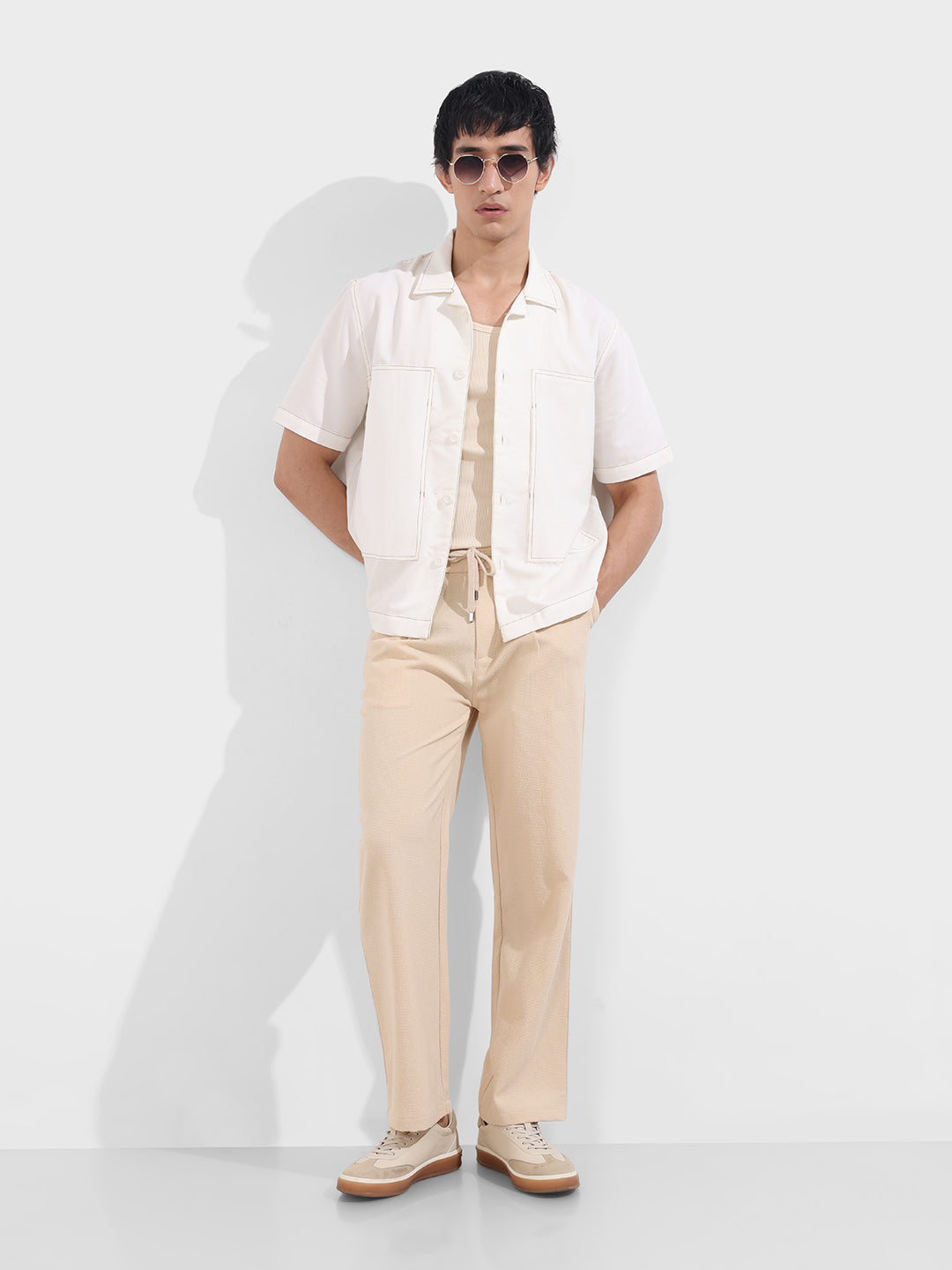 Men's Beige Relaxed Fit Textured Casual Trousers