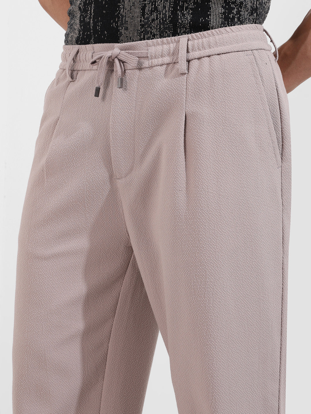 Men's Grey Relaxed Fit Textured Casual Trousers