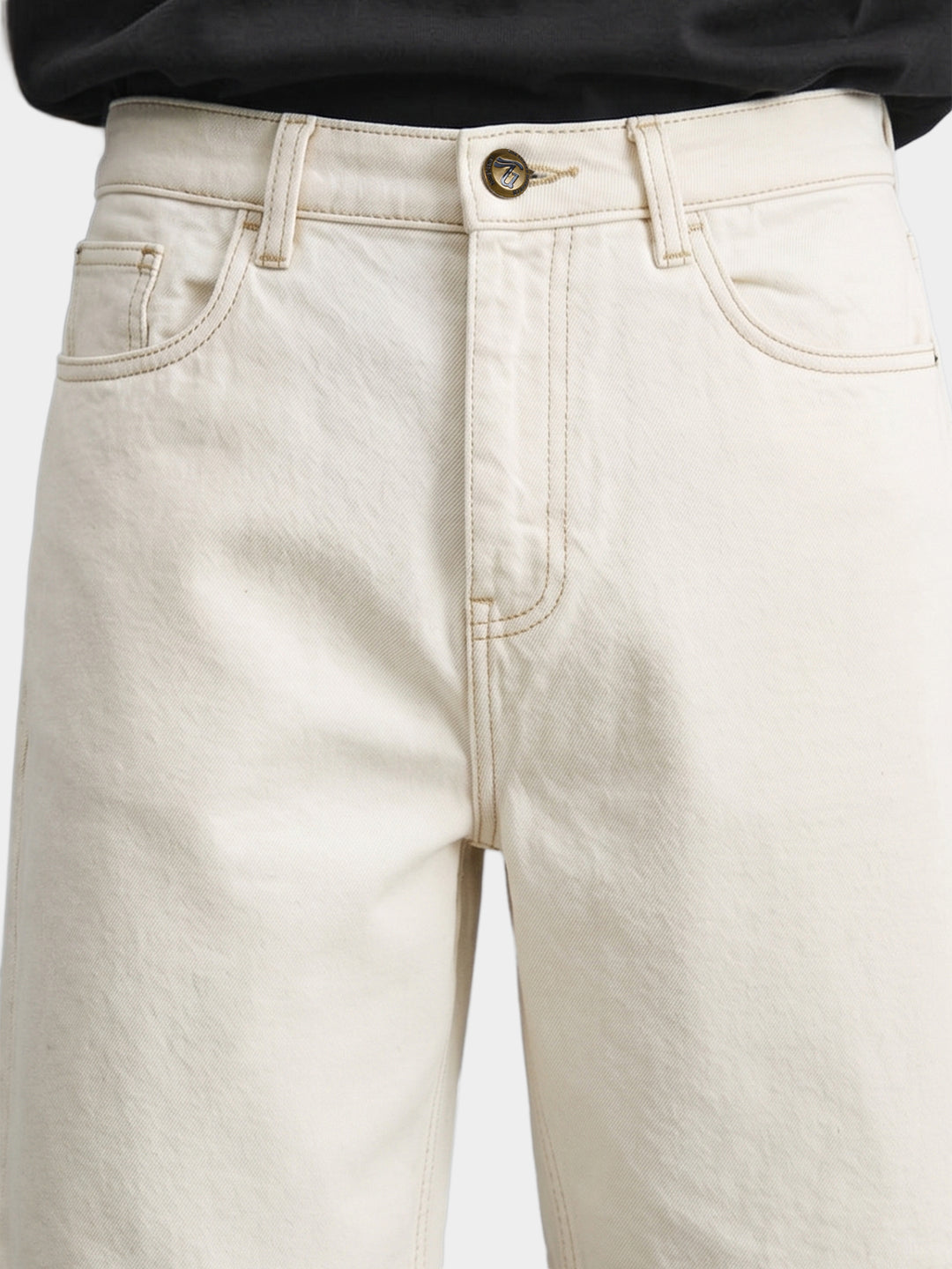 Men's White Wide Leg Fit Solid Retro Wear Shorts