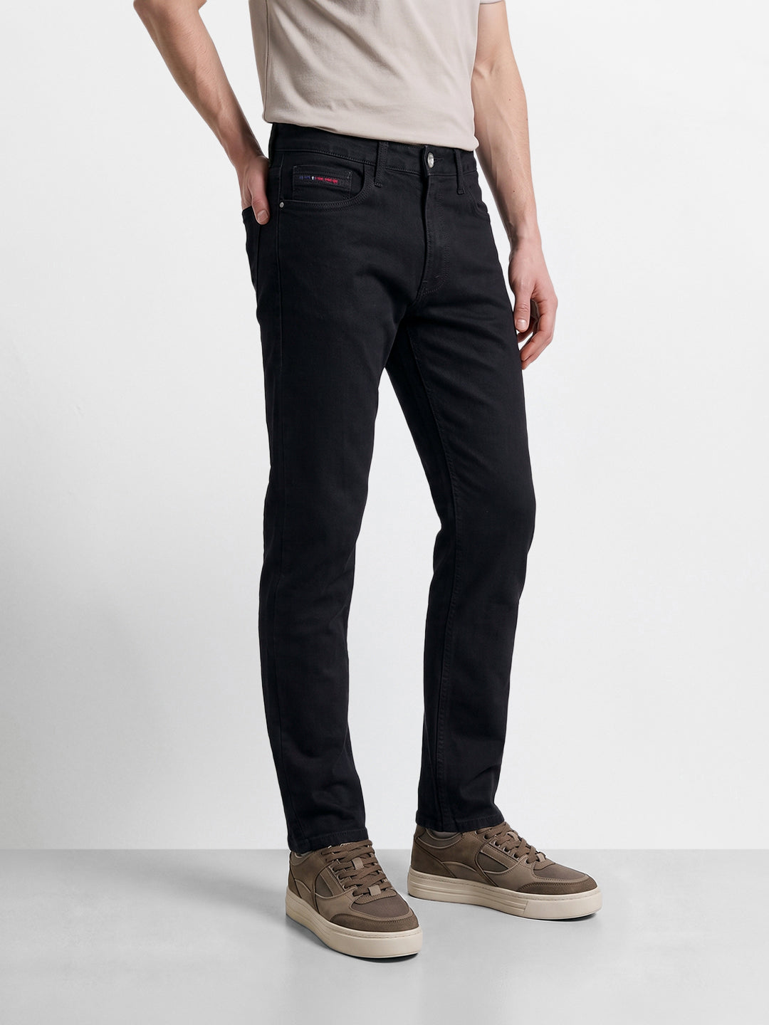 Men's Black Slim Fit Solid Casual Jeans