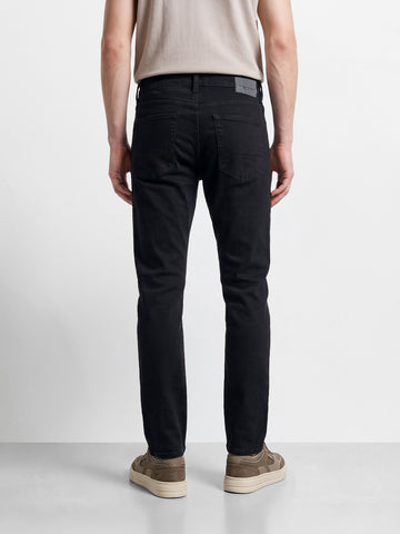 Men's Black Slim Fit Solid Casual Jeans
