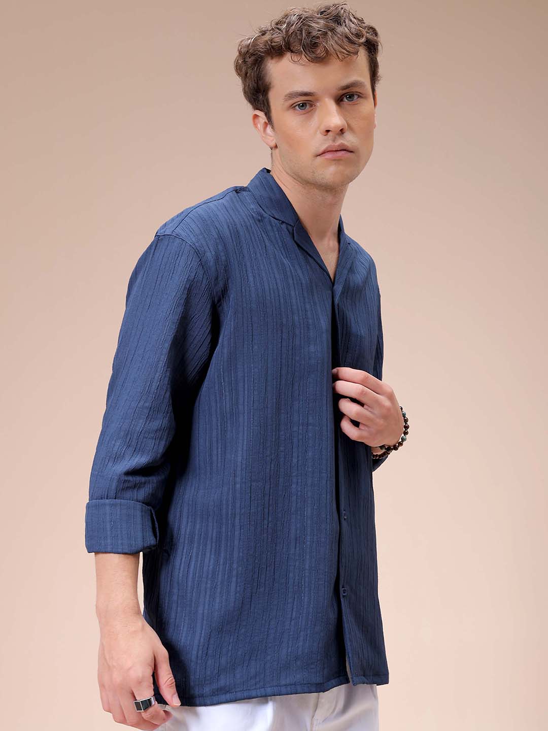 Men's Blue Relaxed Fit Textured Resortwear Shirt