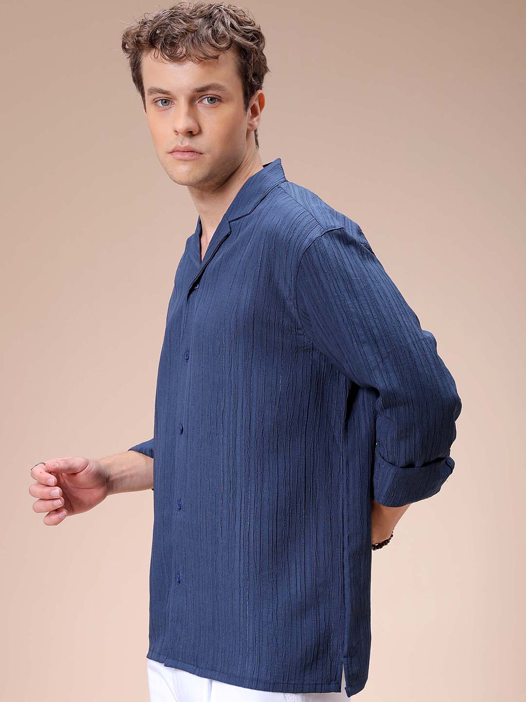 Men's Blue Relaxed Fit Textured Resortwear Shirt