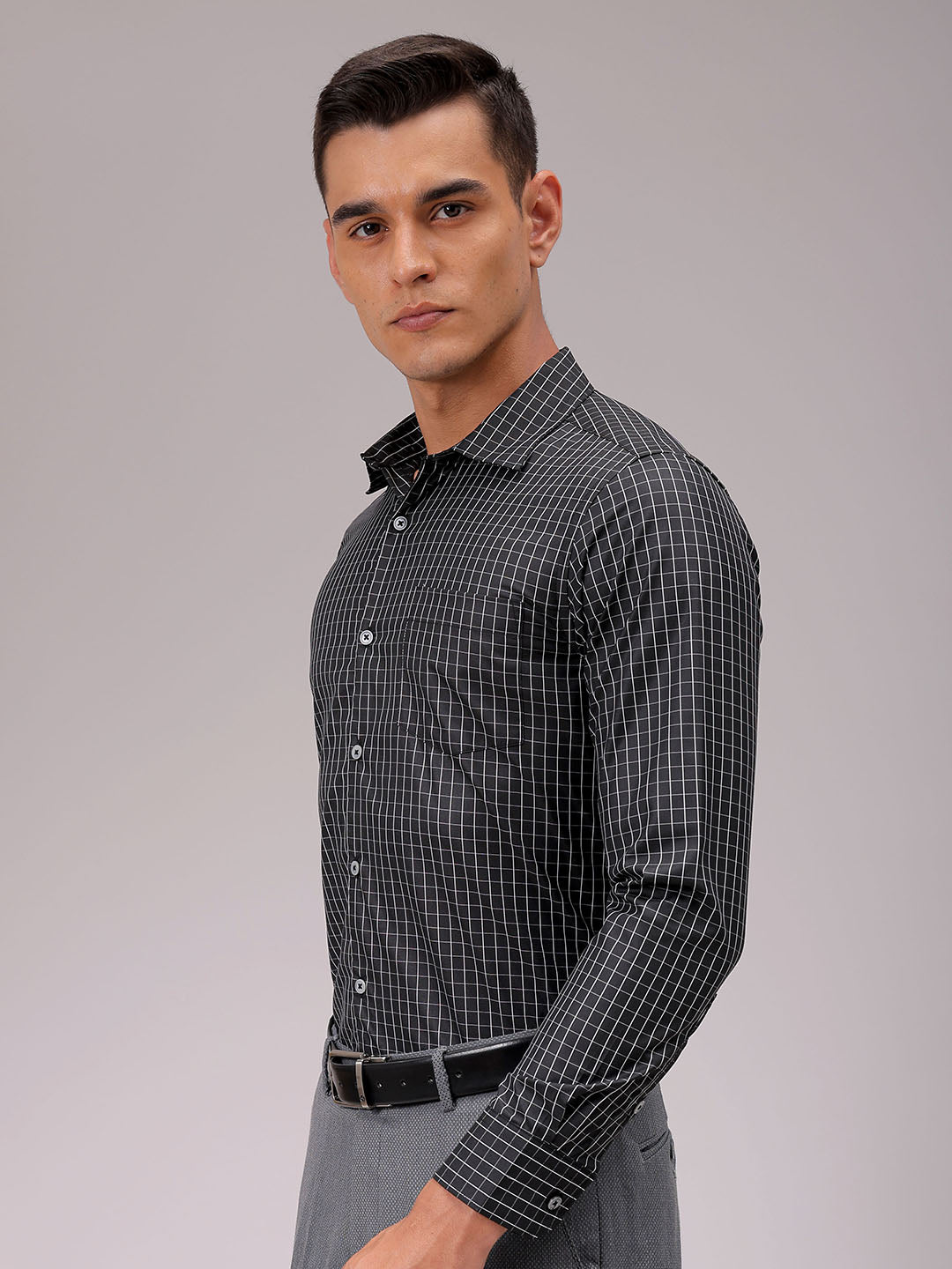 Men's Slim Fit Checked Formal Shirt