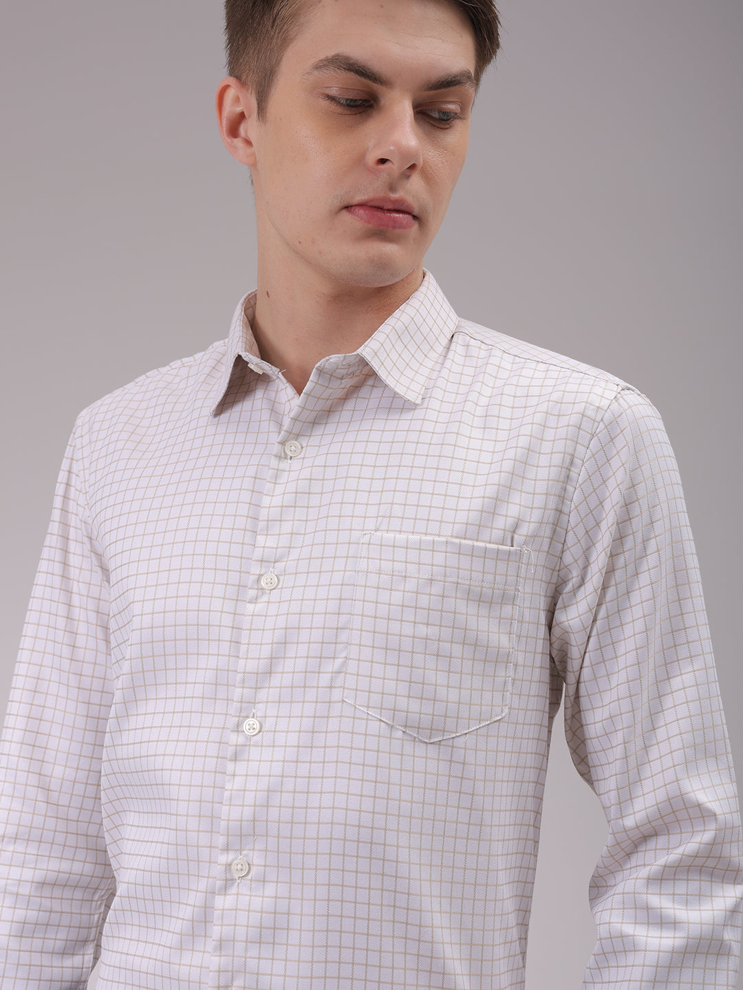 Men's Beige Slim Fit Checked Formal Shirt