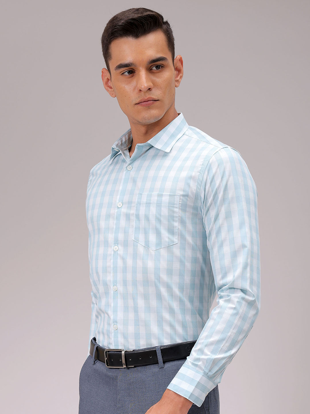 Men's Slim Fit Checked Formal Shirt