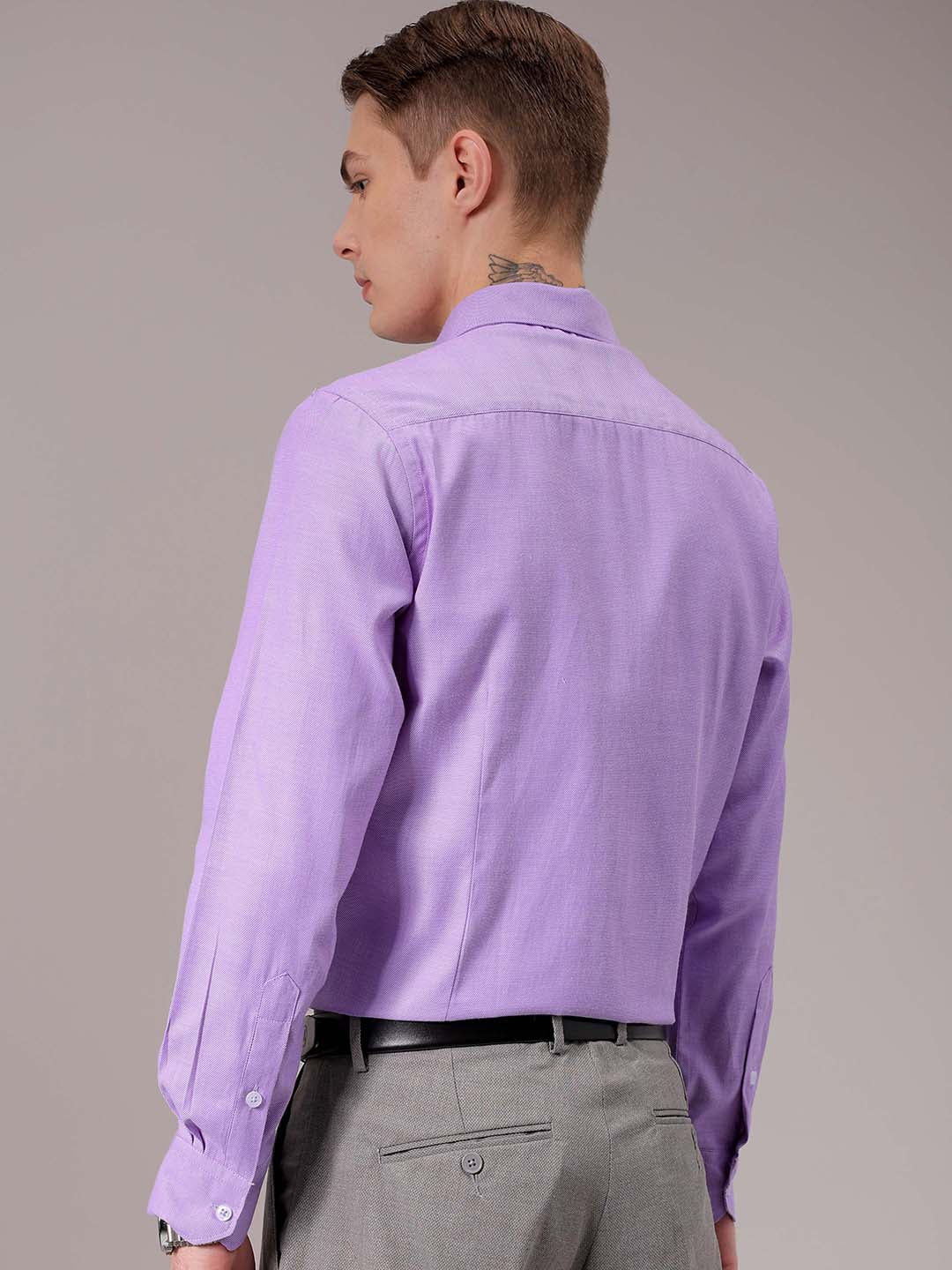 Men's Purple Slim Fit Solid Formal Shirt