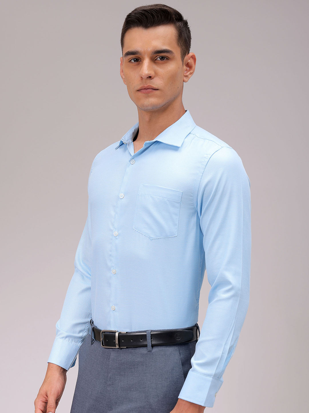 Men's Slim Fit Solid Formal Shirt