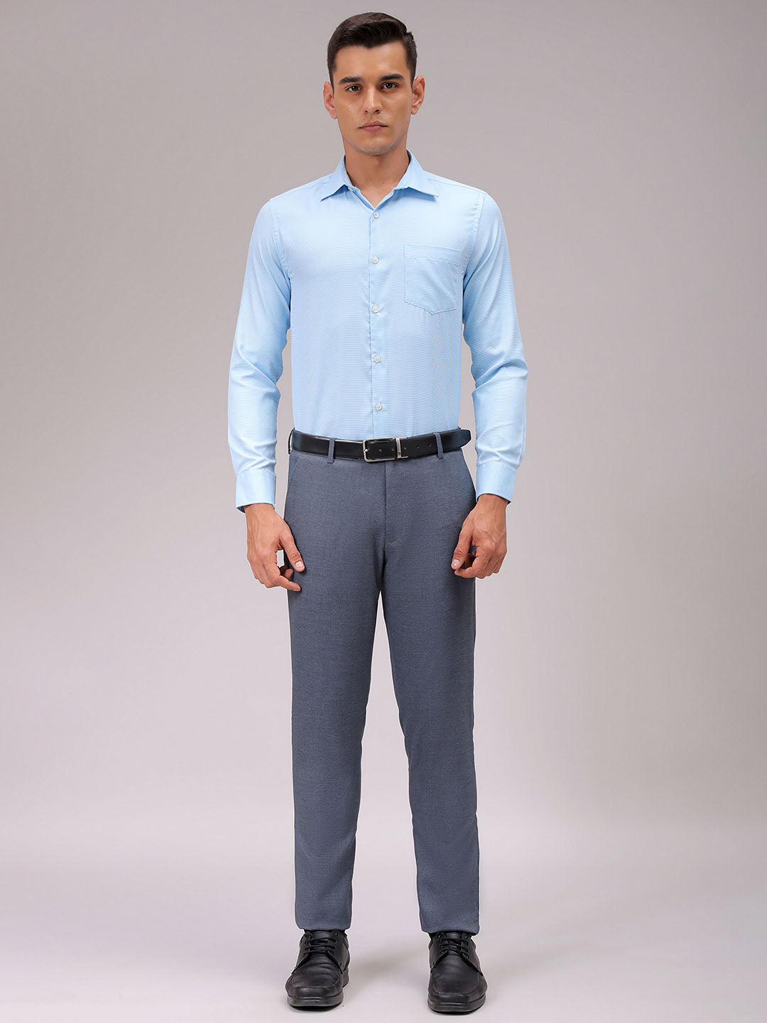 Men's Slim Fit Solid Formal Shirt