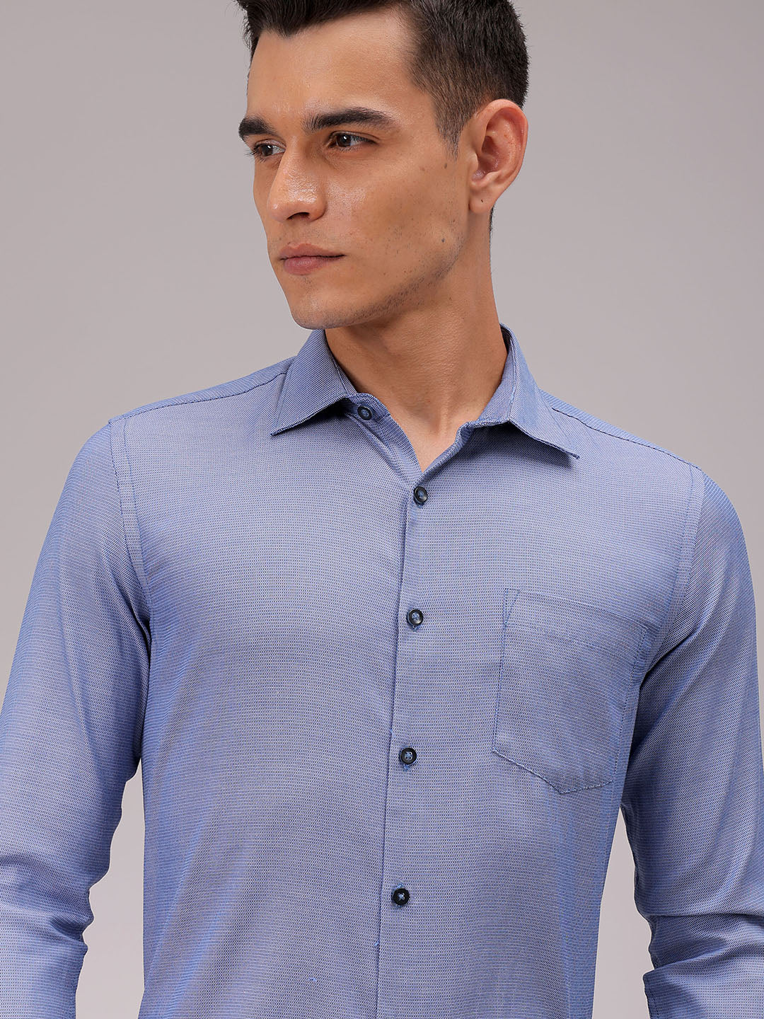 Men's Slim Fit Solid Formal Shirt