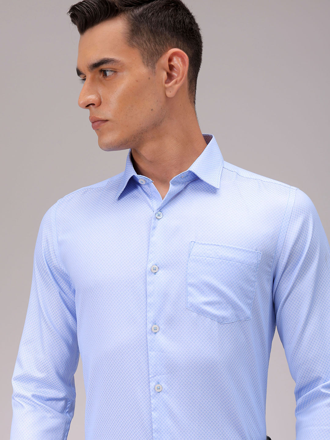 Men's Slim Fit Solid Formal Shirt