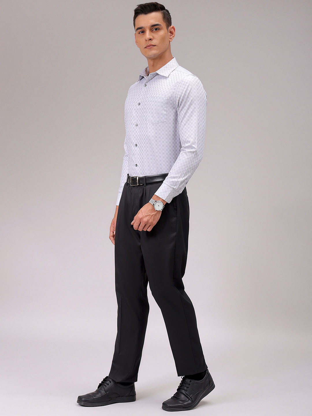 Men's Slim Fit Checked Formal Shirt