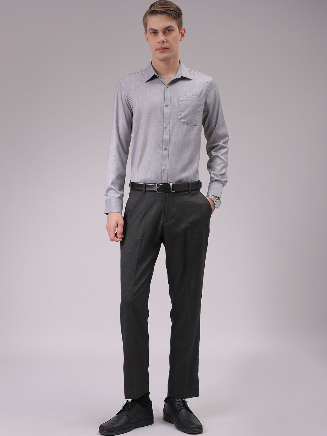 Men's Grey Slim Fit Solid Formal Shirt