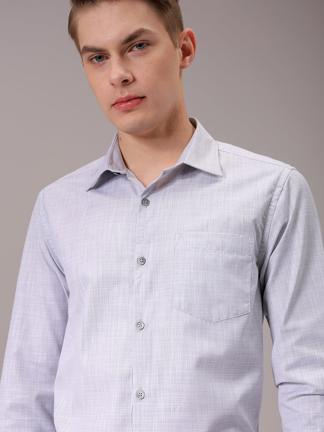 Men's Grey Slim Fit Solid Formal Shirt