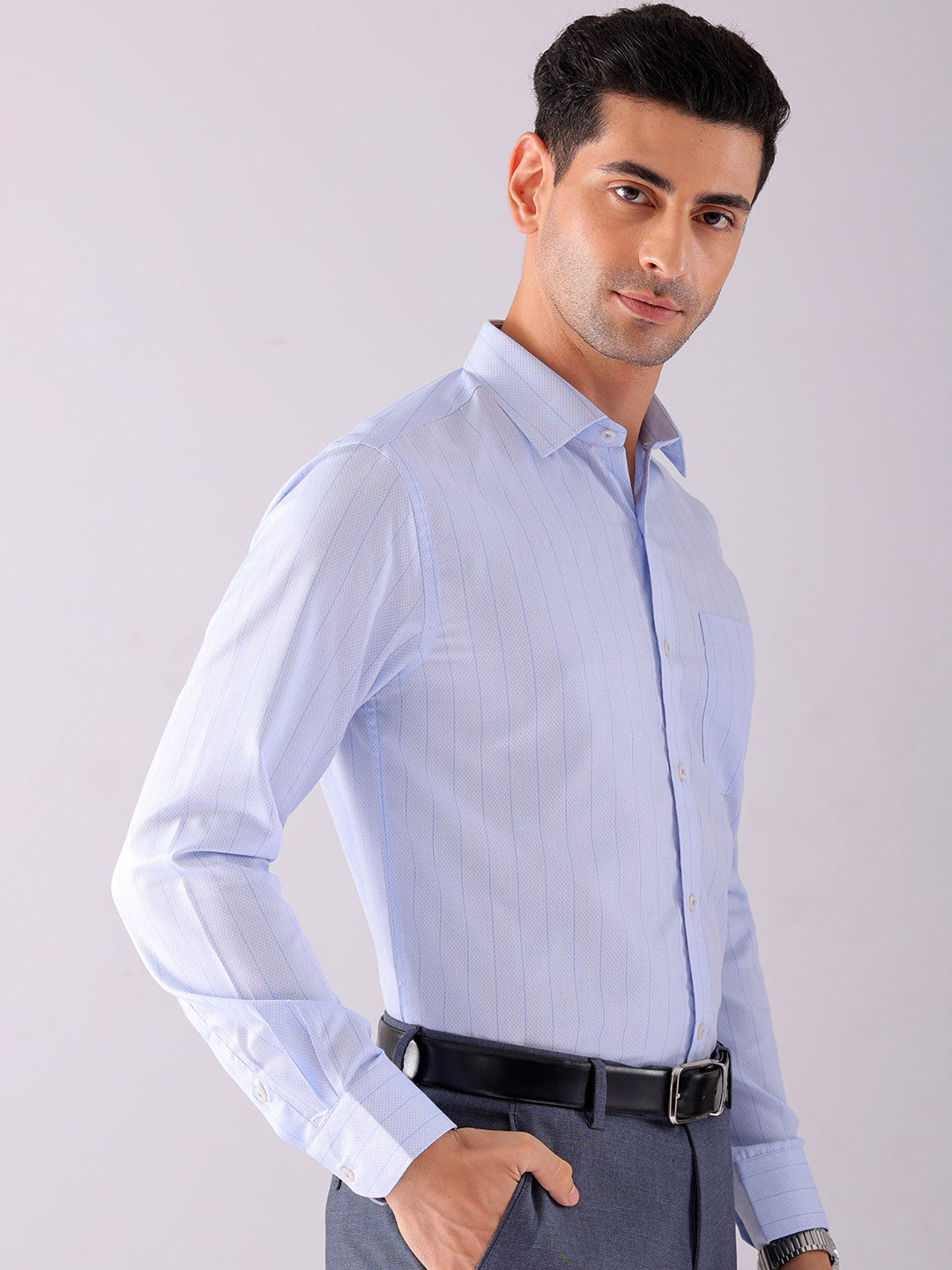 Shop Men's Striped Slim Fit Formal Shirt Online.