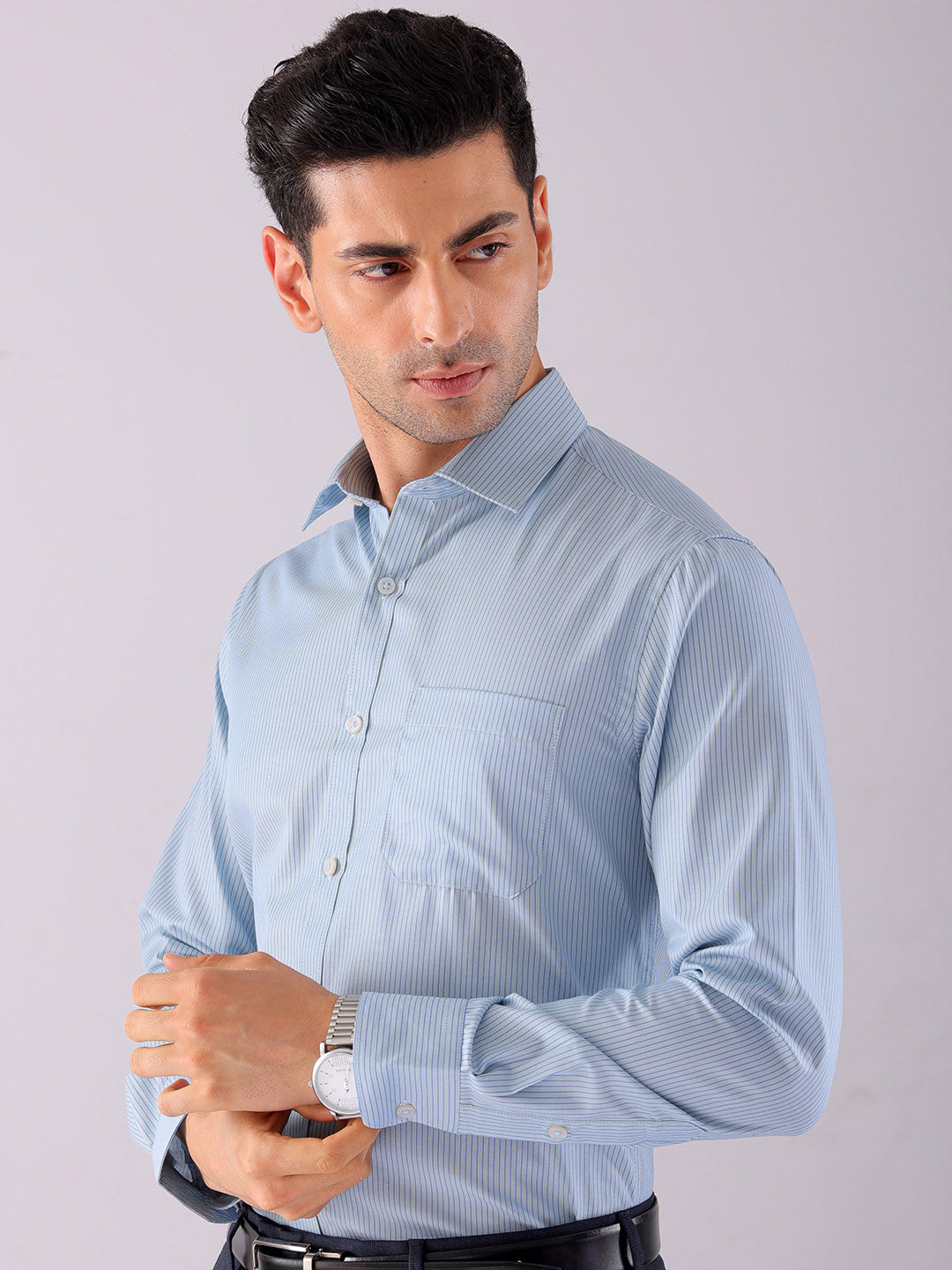 Shop Men's Striped Slim Fit Formal Shirt Online.