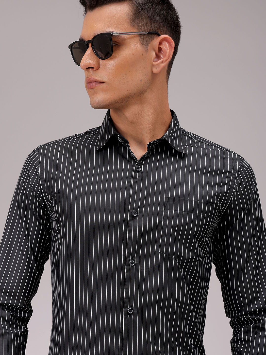 Men's Slim Fit Striped Formal Shirt