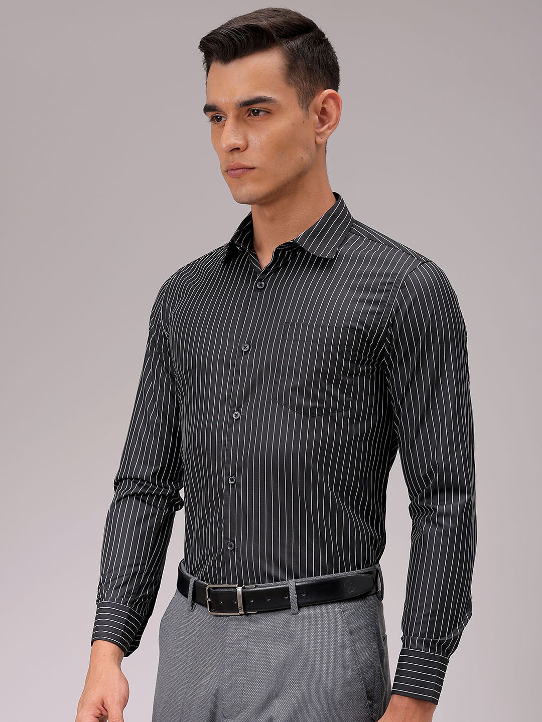 Men's Slim Fit Striped Formal Shirt