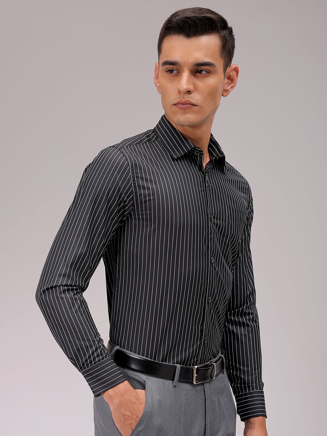 Men's Slim Fit Striped Formal Shirt