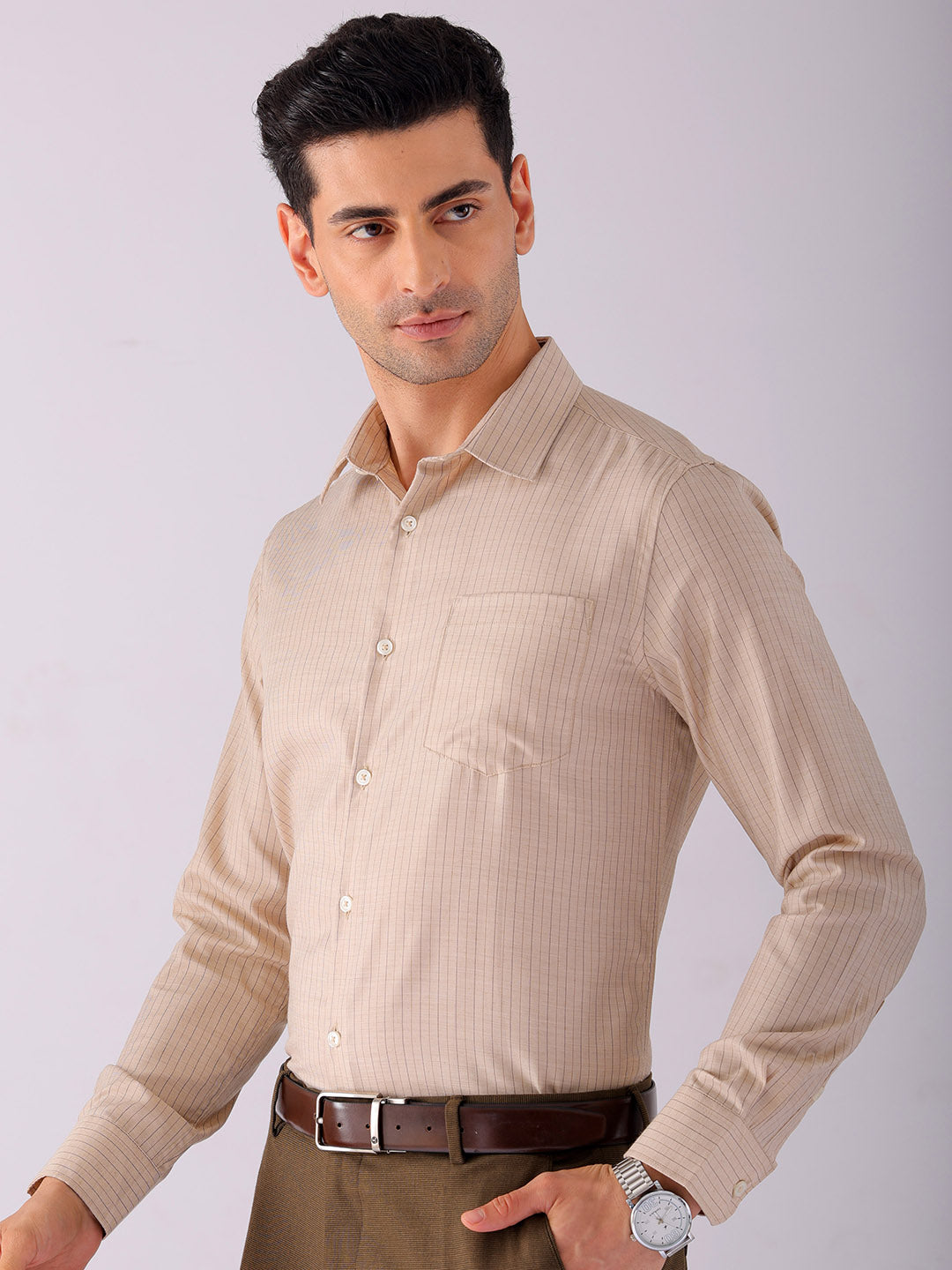 Shop Men's Striped Slim Fit Formal Shirt Online.