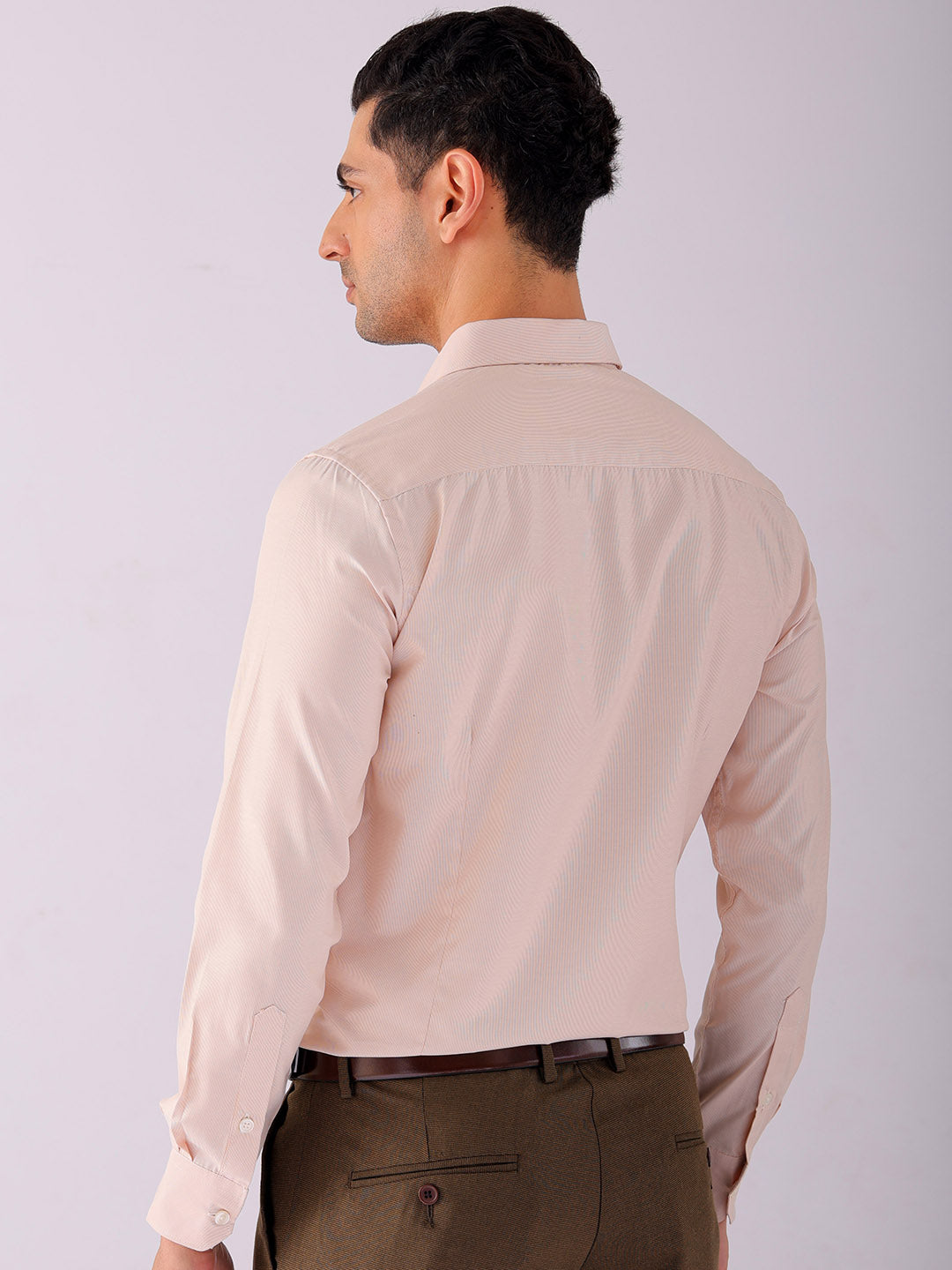 Shop Men's Striped Slim Fit Formal Shirt Online.