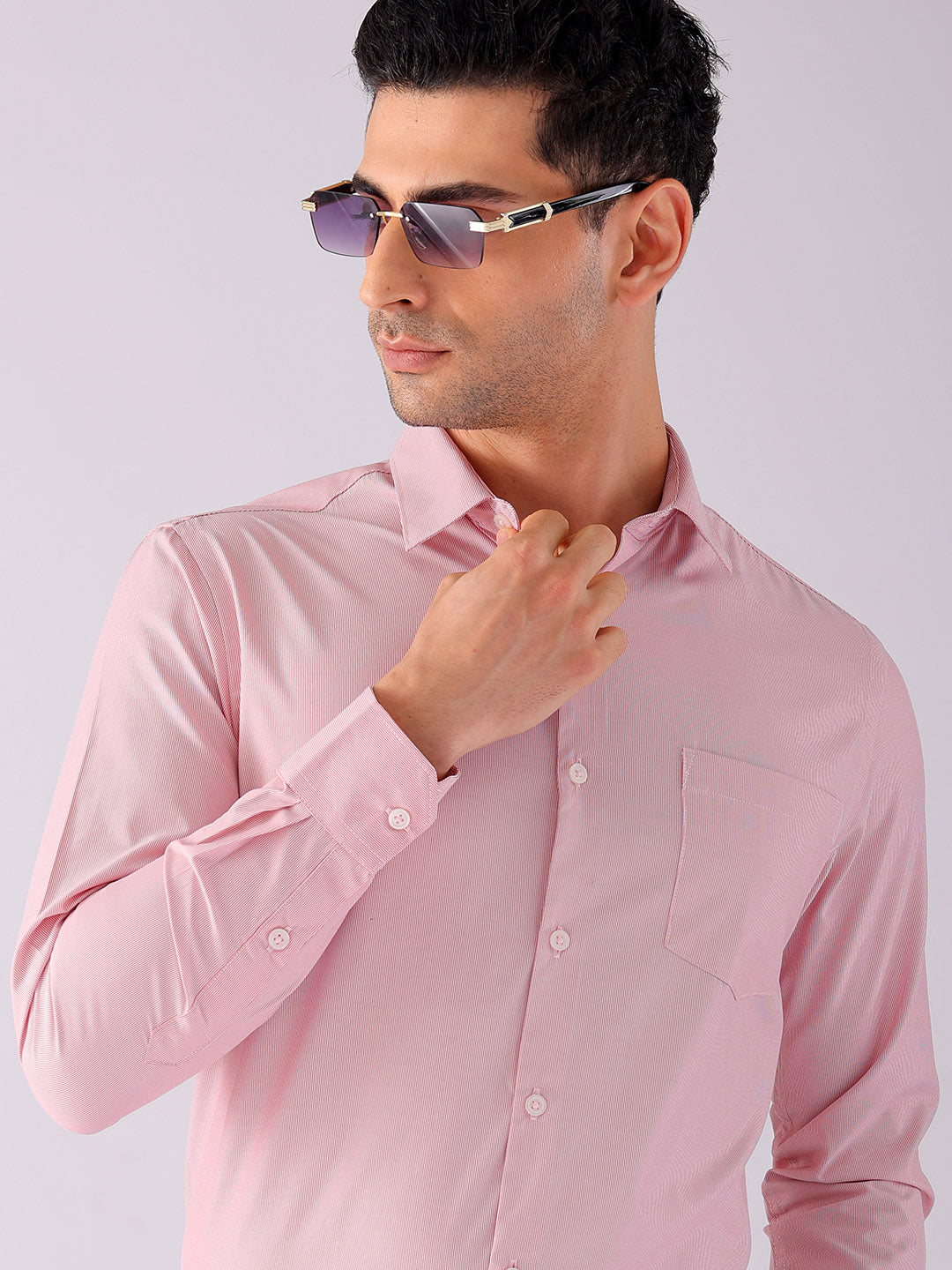 Shop Men's Striped Slim Fit Formal Shirt Online.