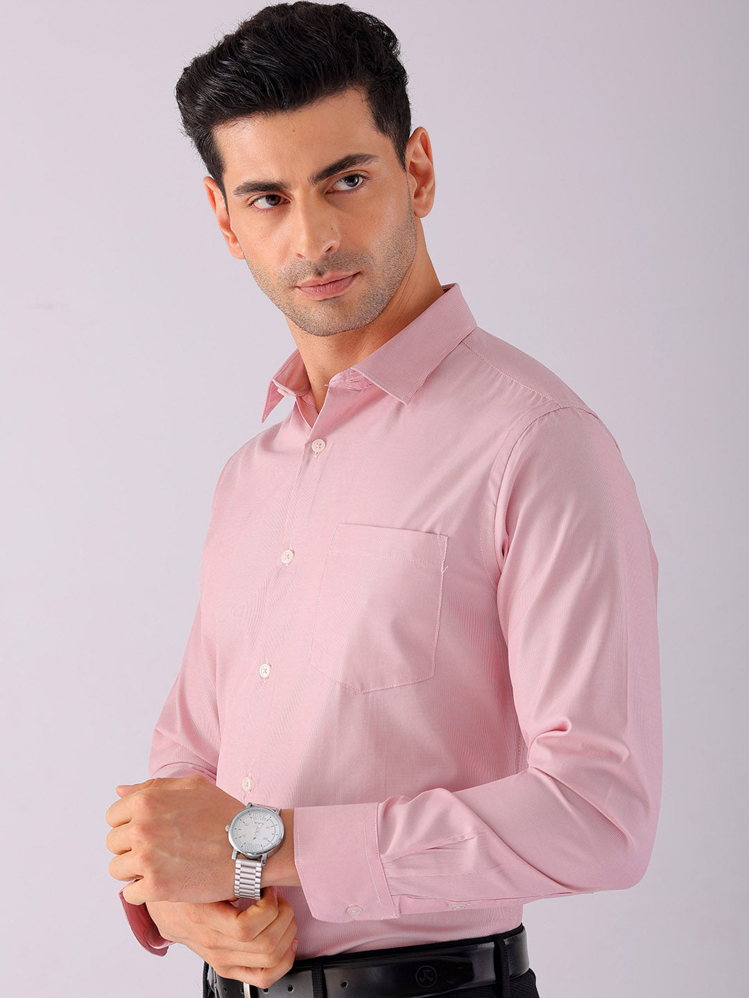 Shop Men's Striped Slim Fit Formal Shirt Online.