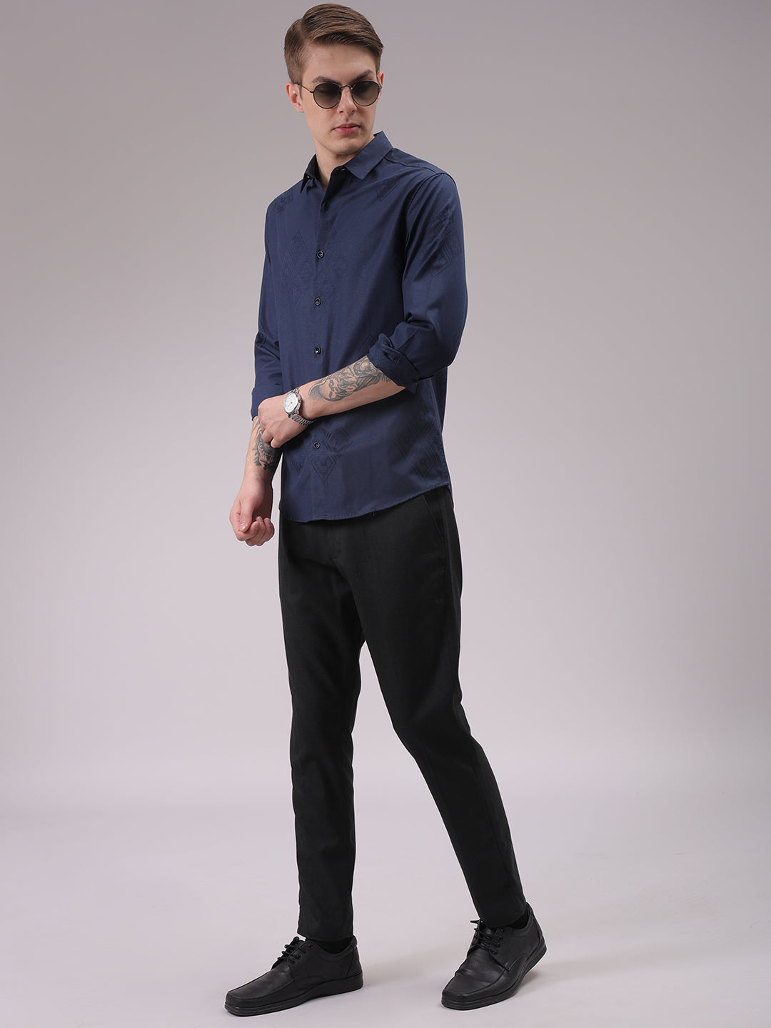 Men's Navy Blue Slim Fit Textured Partywear Shirt