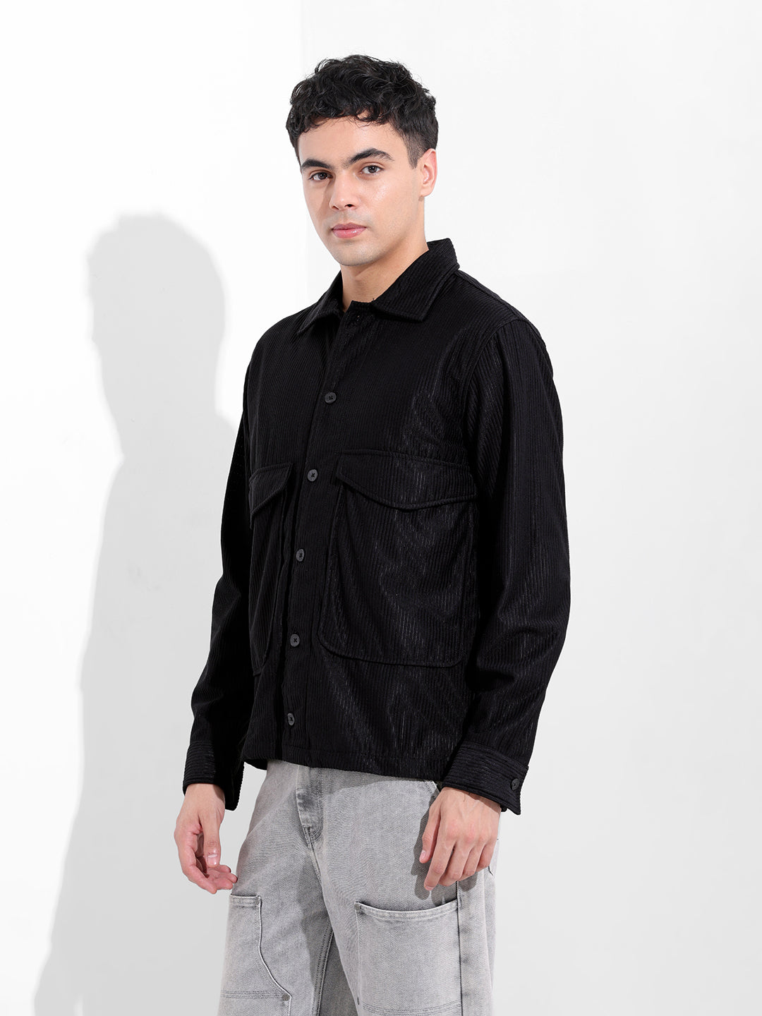 Men's Black Boxy Fit Solid Street Shirt