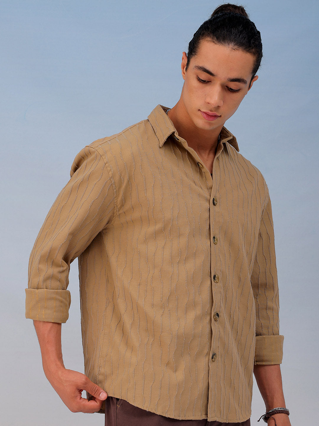 Shop Men's Textured Relaxed Fit Shirt Online.