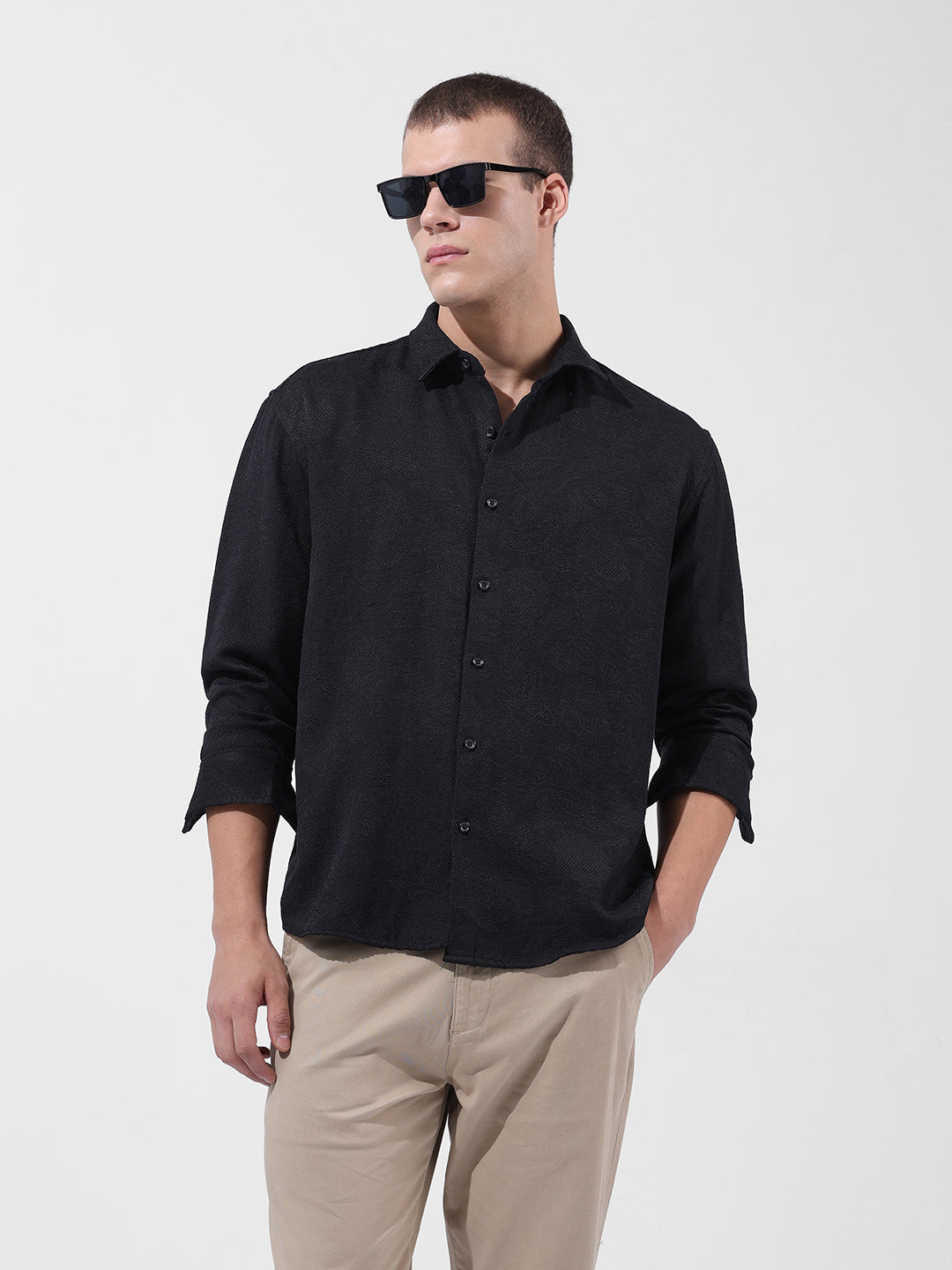 Men's Black Relaxed Fit Solid Resort Wear Shirt