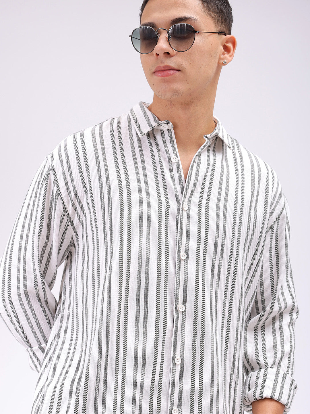 Men's Green Relaxed Fit Striped Resortwear Shirt