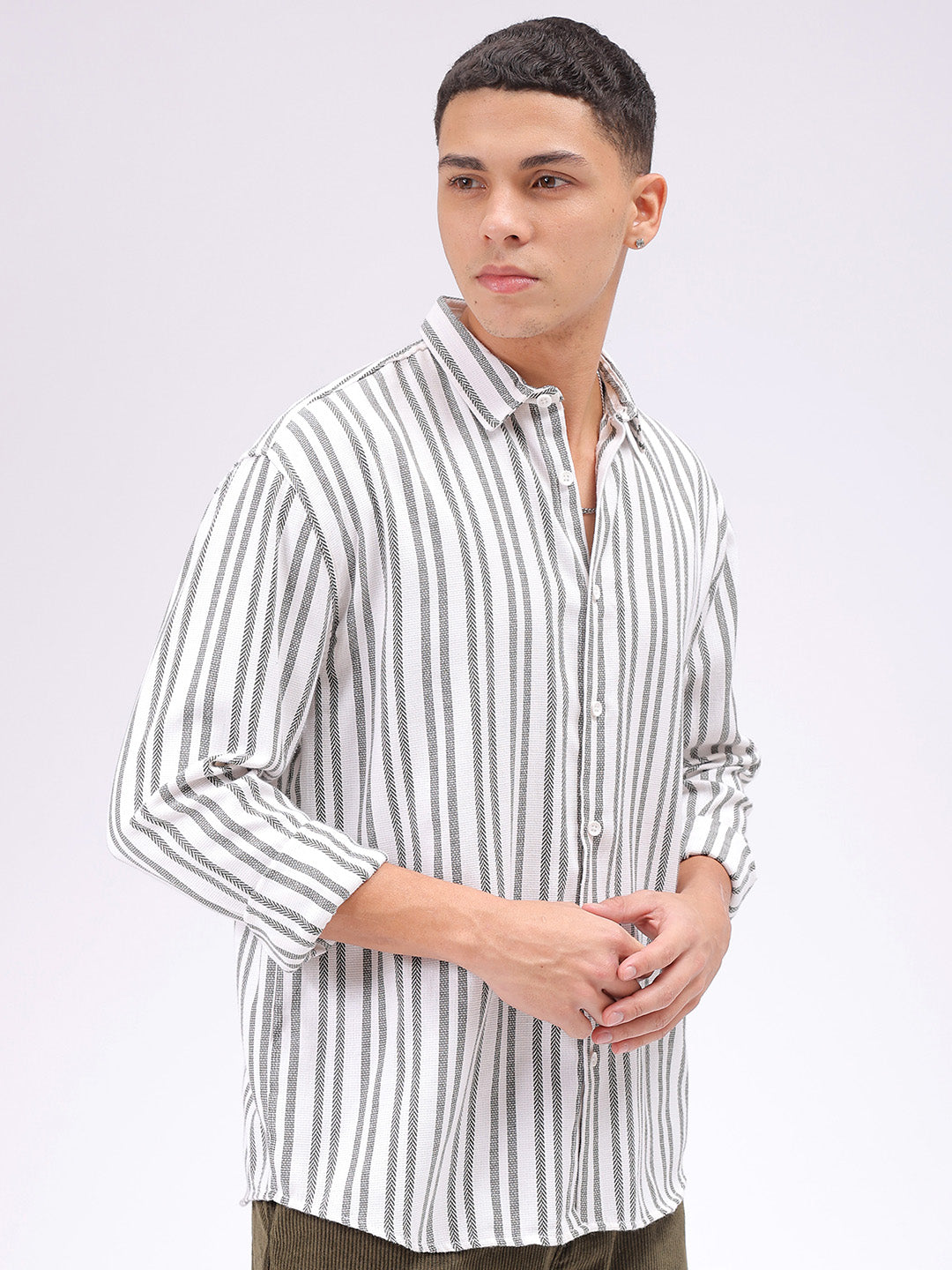 Men's Green Relaxed Fit Striped Resortwear Shirt