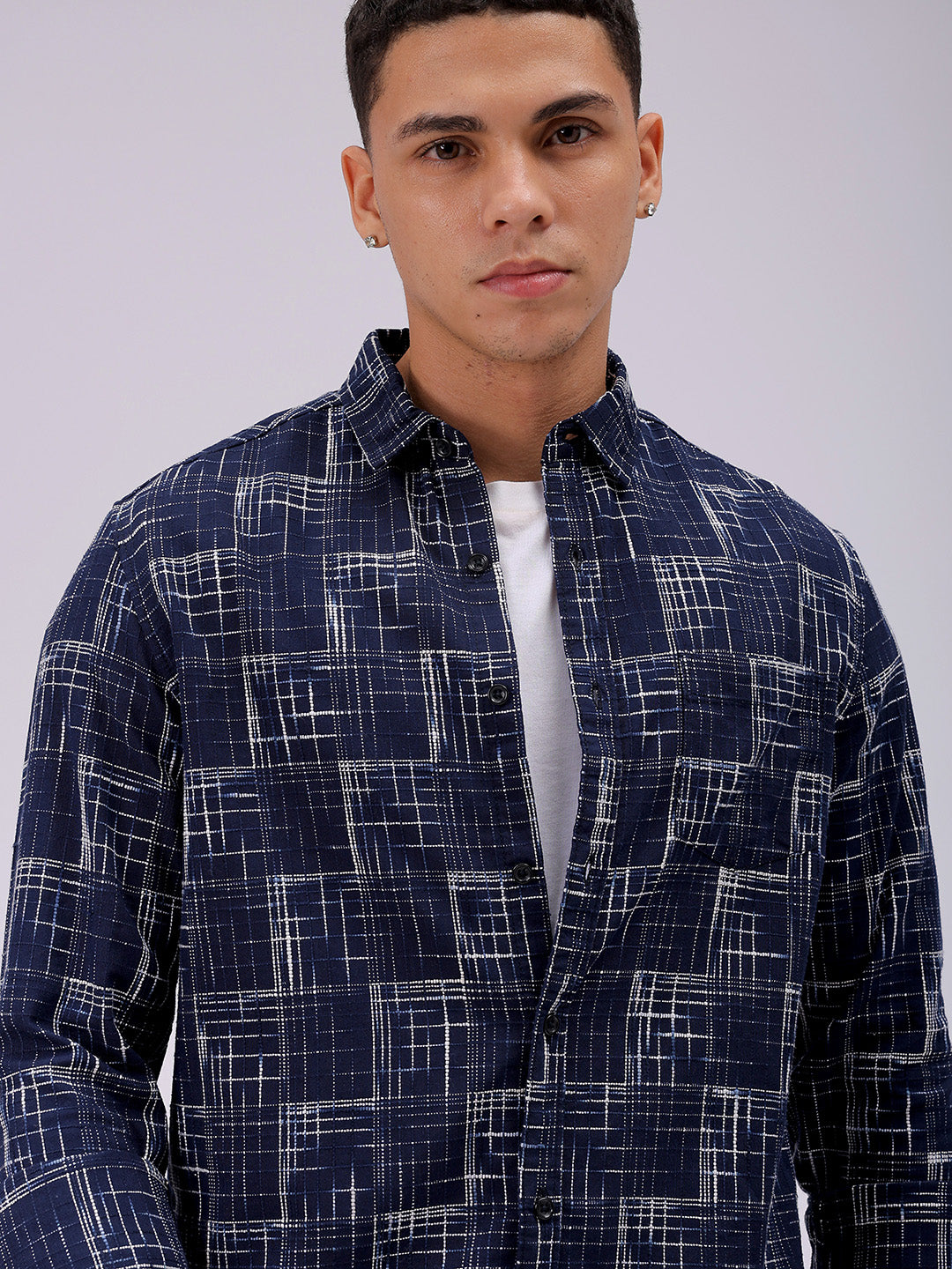 Men's Navy Blue Slim Fit Checked Casual Shirt