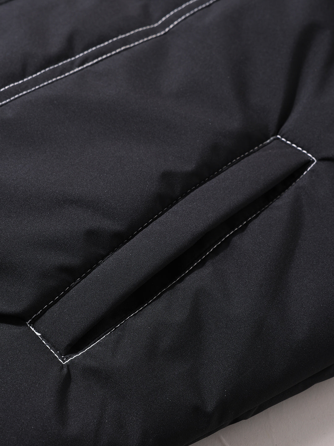 Men's Black Relaxed Fit Textured Retro Jacket