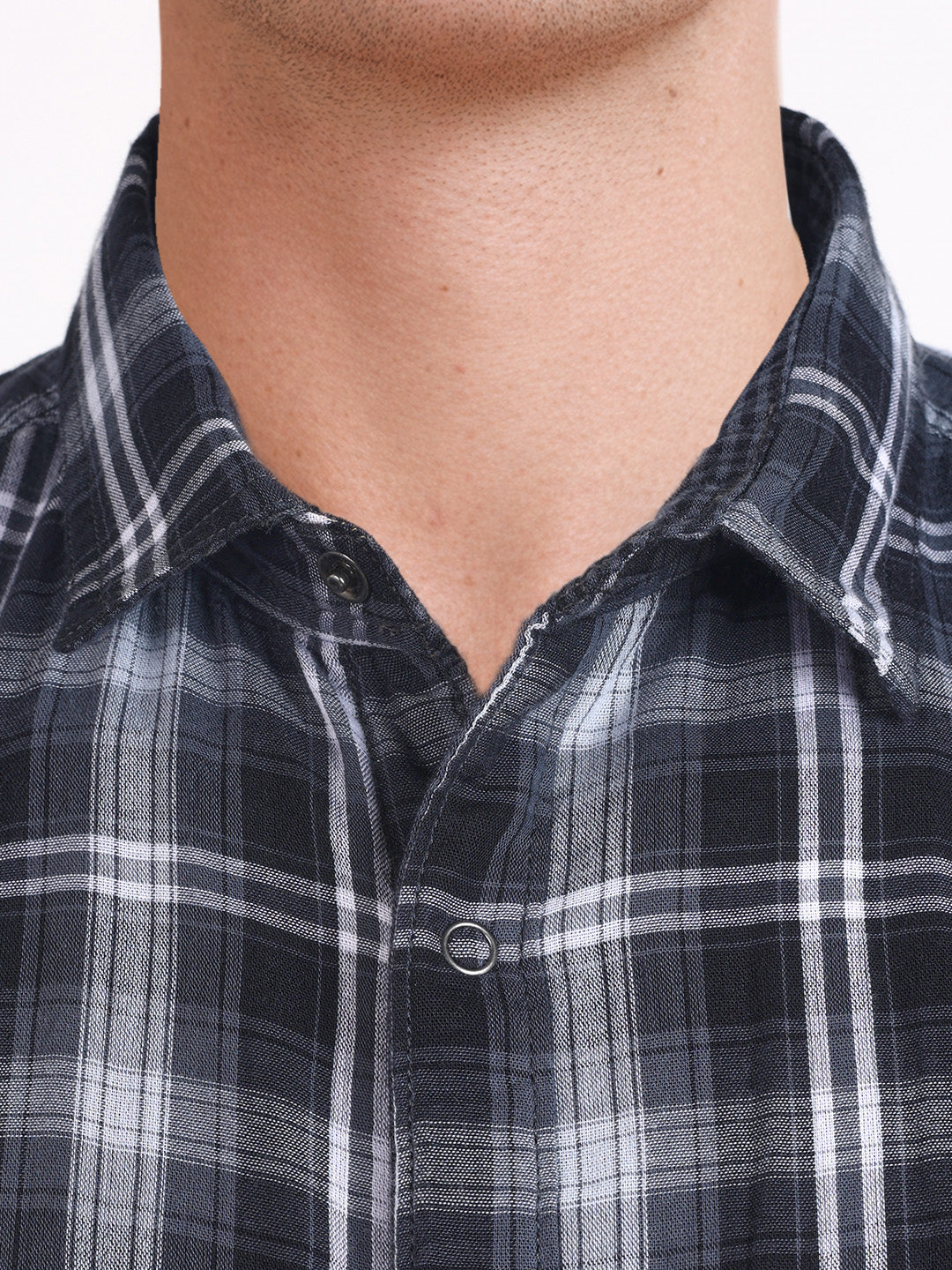 Men's Black Regular Fit Checkered Casual Shirts