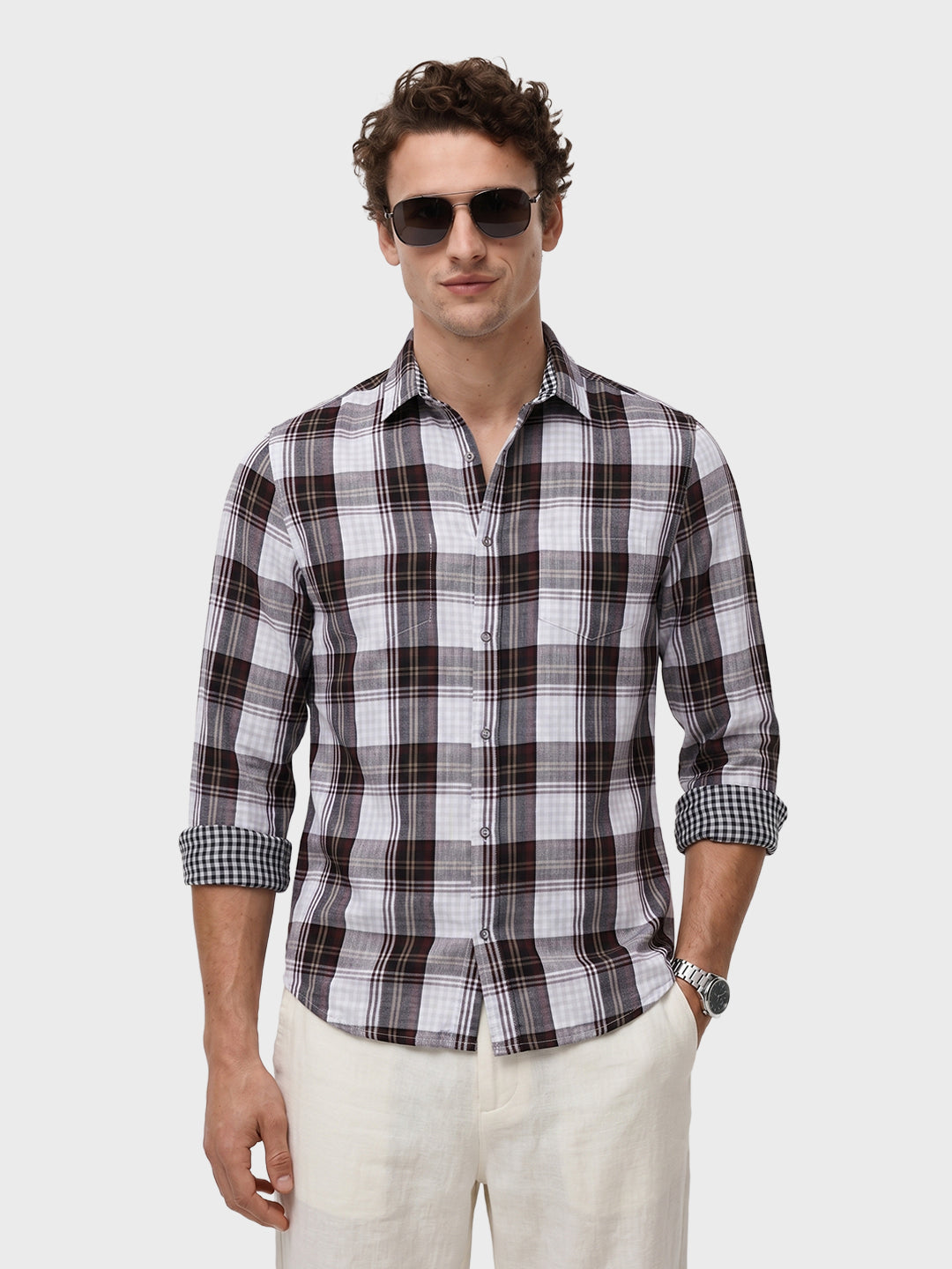 Men's White Regular Fit Checkered Casual Shirts