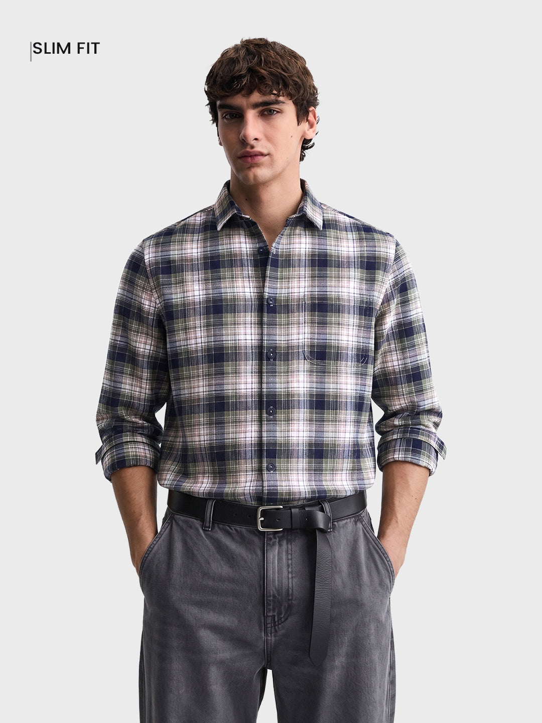 Men's Navy Blue Slim Fit Checkered Casual Shirt