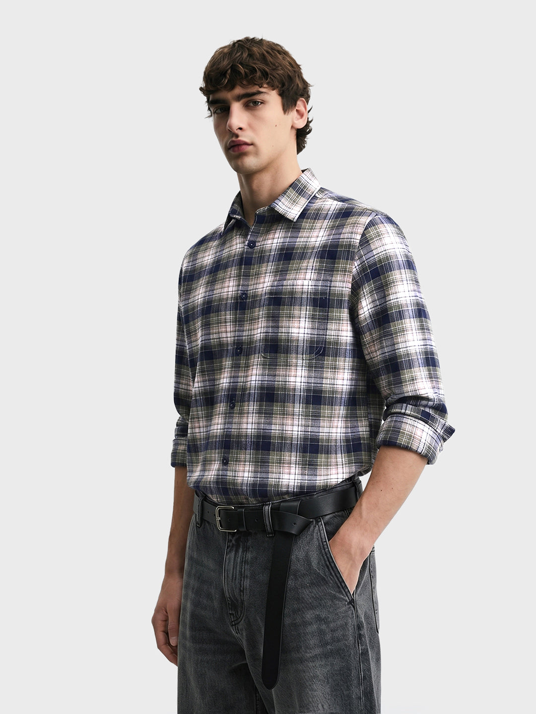 Men's Navy Blue Slim Fit Checkered Casual Shirt