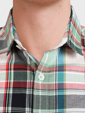 Men's Green Slim Fit Checked Casual Shirt