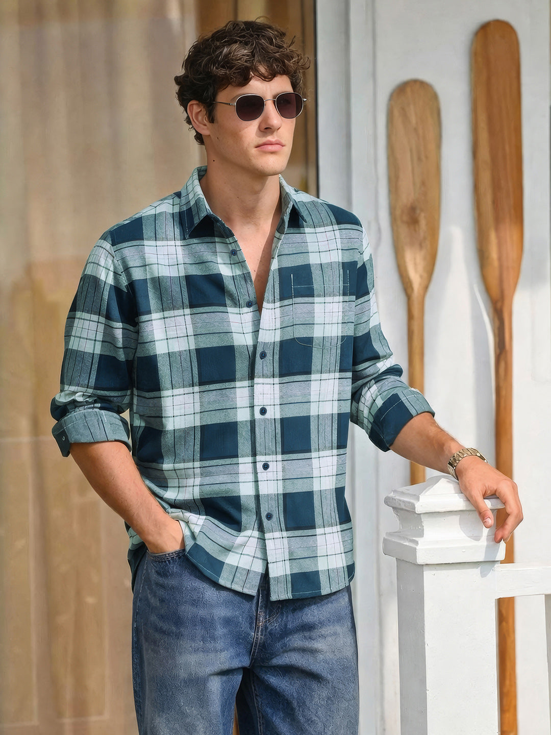 Men's Teal Regular Fit Checked Casual Shirt